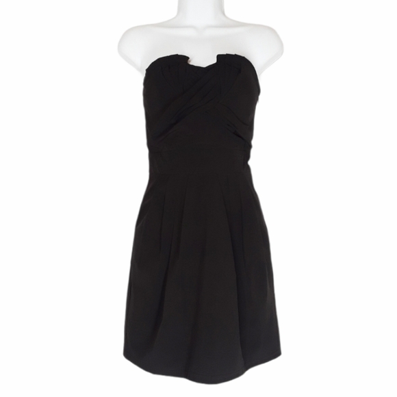 ARK & CO. Pleated Black Strapless Cocktail Dress Medium - Picture 1 of 10